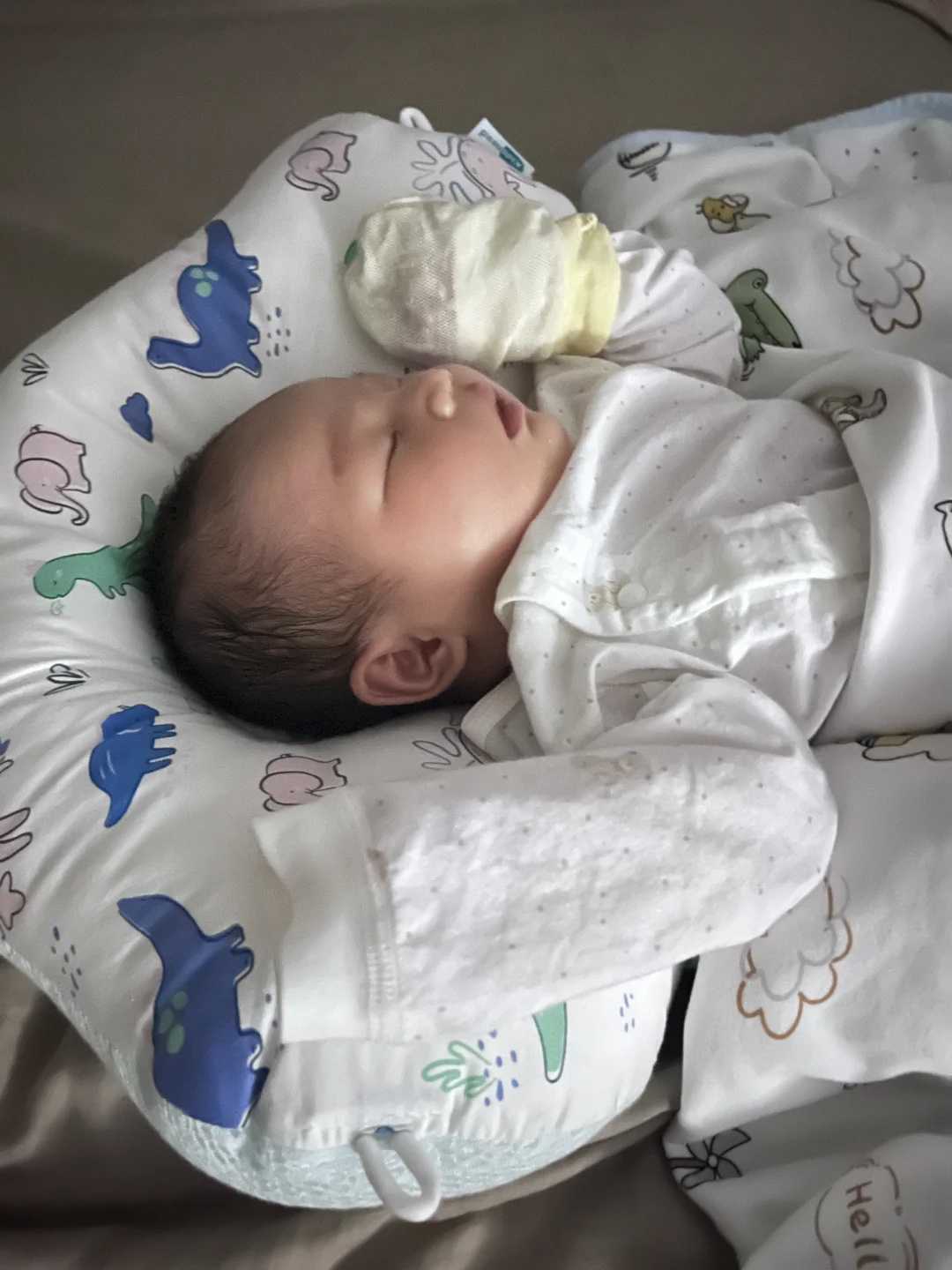 深圳可以做供卵试管医院名单,借卵生男孩要多少钱