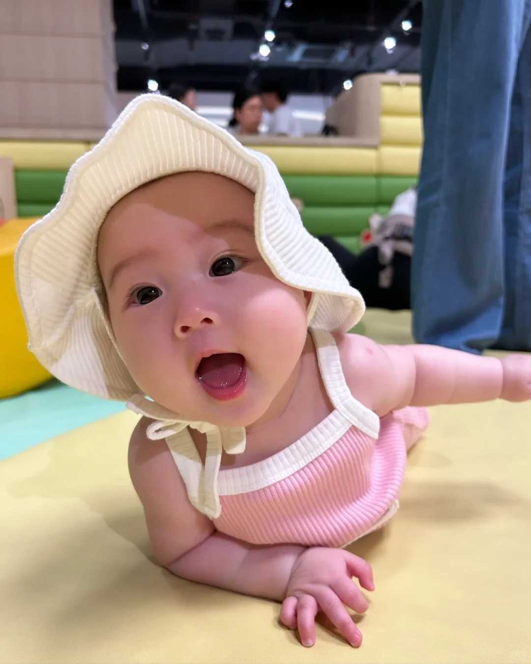 孕吐困扰? 揭秘轻松应对孕早期呕吐的秘诀